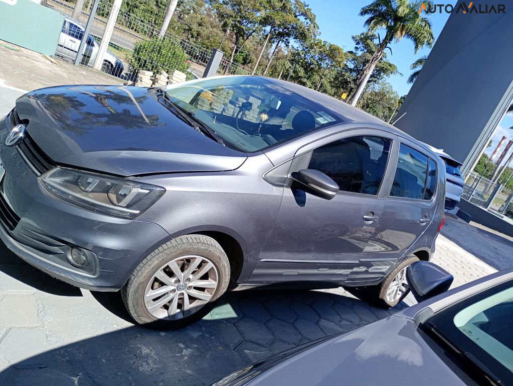 VOLKSWAGEN FOX 1.6 MSI TOTAL FLEX CONNECT 4P I-MOTION