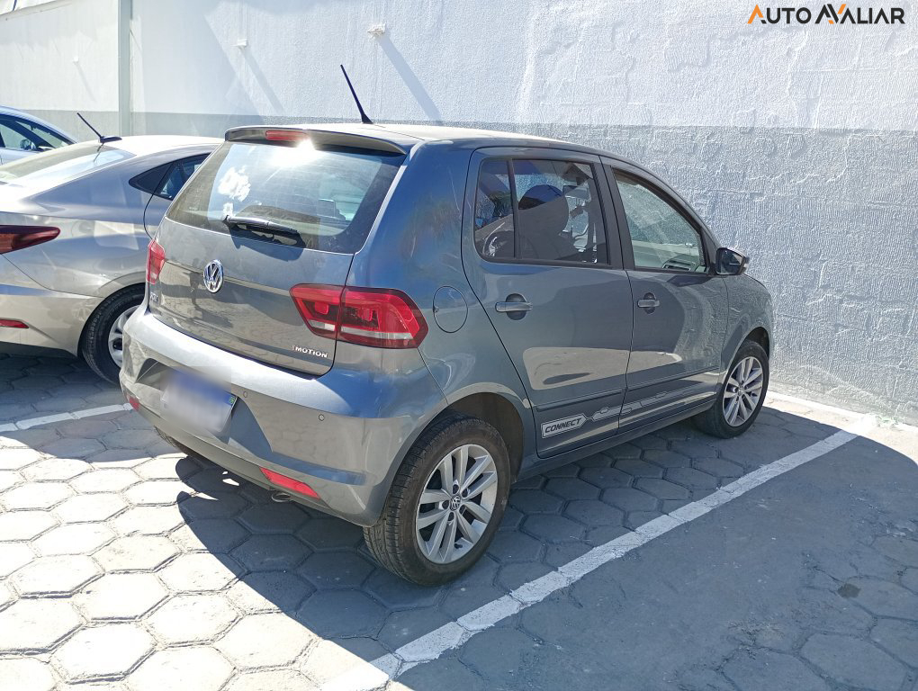 VOLKSWAGEN FOX 1.6 MSI TOTAL FLEX CONNECT 4P I-MOTION