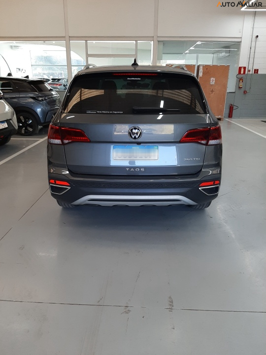 VOLKSWAGEN TAOS 1.4 250 TSI TOTAL FLEX HIGHLINE AUTOMÁTICO