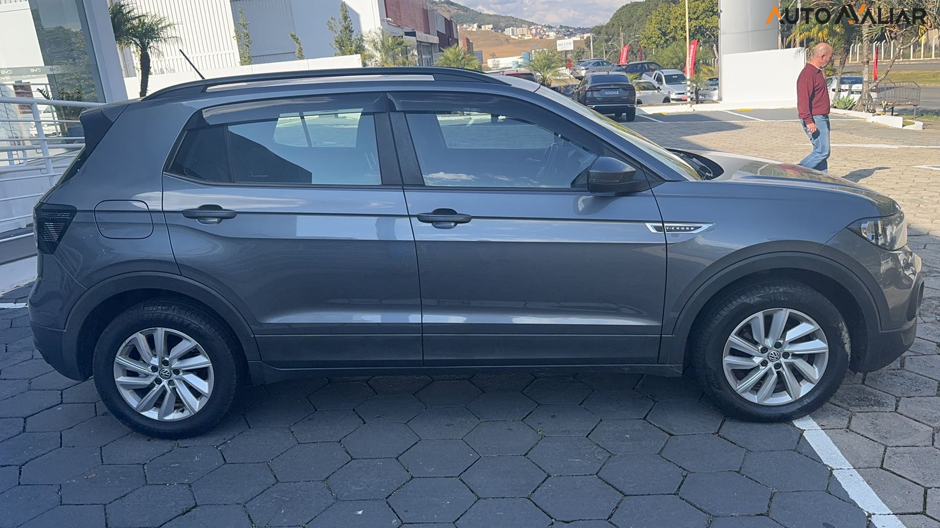 VOLKSWAGEN T-CROSS 1.0 200 TSI TOTAL FLEX MANUAL