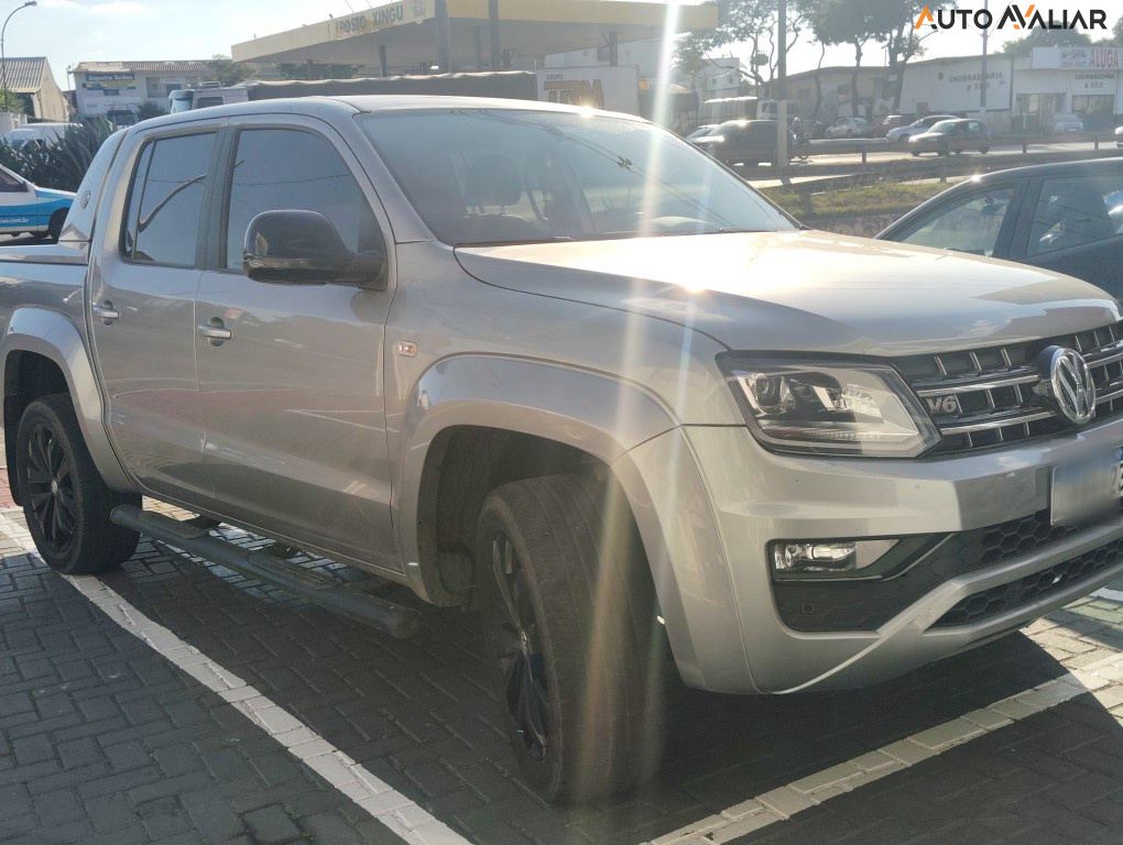 VOLKSWAGEN AMAROK 3.0 V6 TDI DIESEL HIGHLINE EXTREME CD 4MOTION AUTOMÁTICO