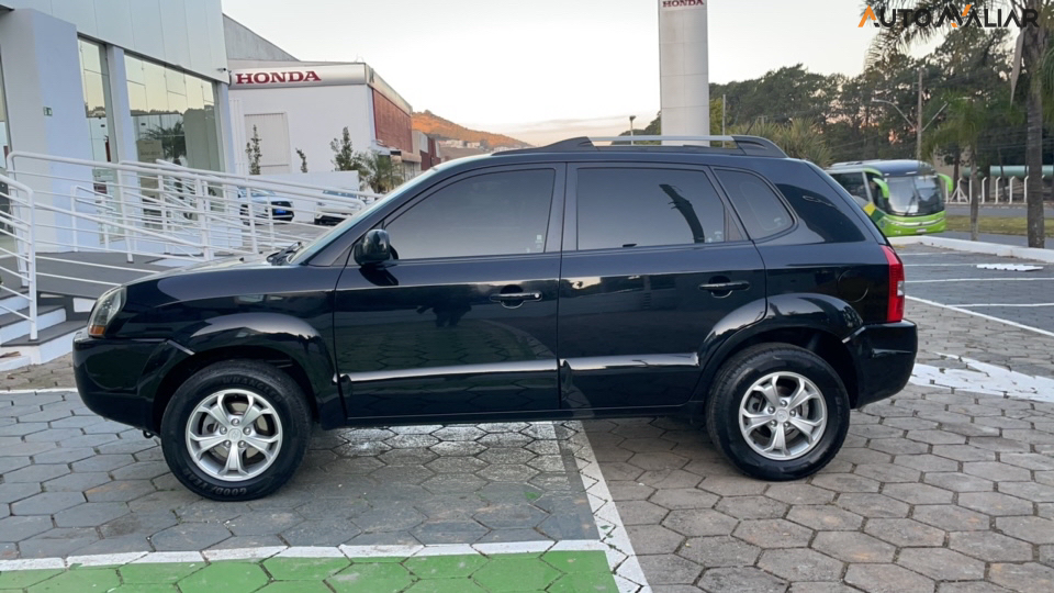 HYUNDAI TUCSON 2.0 MPFI GLS 16V 143CV 2WD FLEX 4P AUTOMATICO