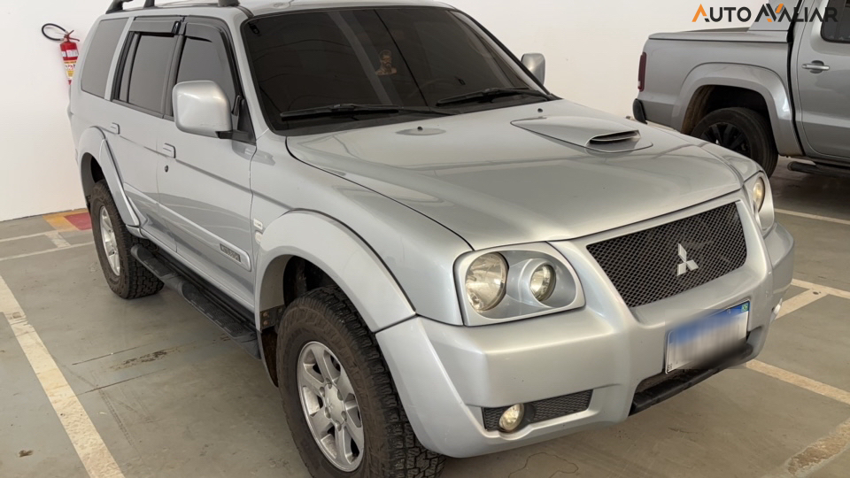 MITSUBISHI PAJERO SPORT 3.5 HPE 4X4 V6 24V GASOLINA 4P AUTOMATICO