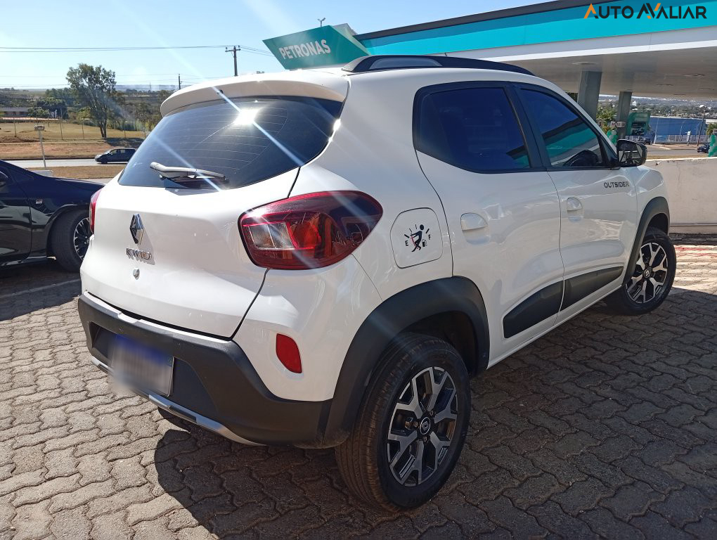 RENAULT KWID 1.0 12V SCE FLEX OUTSIDER MANUAL