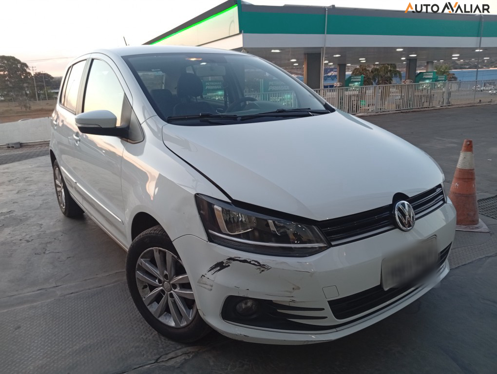 VOLKSWAGEN FOX 1.6 MSI TOTAL FLEX CONNECT 4P I-MOTION