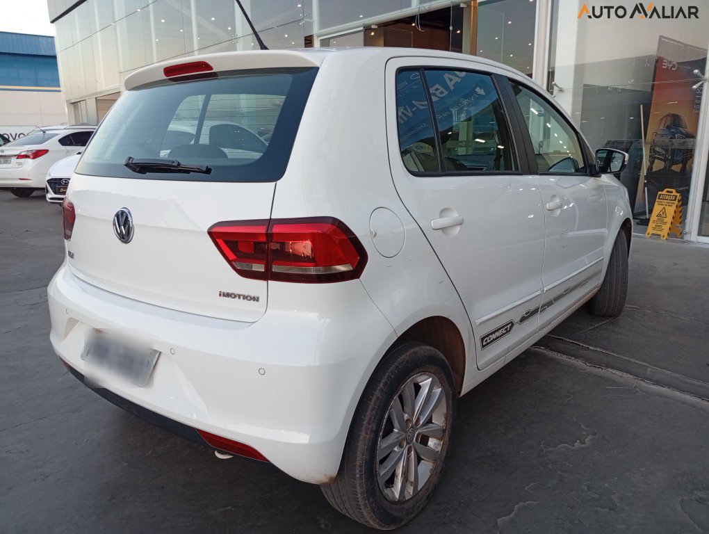 VOLKSWAGEN FOX 1.6 MSI TOTAL FLEX CONNECT 4P I-MOTION