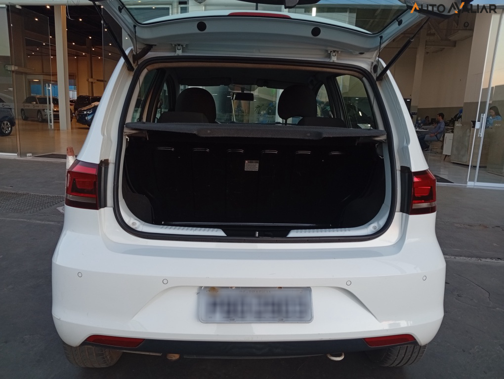 VOLKSWAGEN FOX 1.6 MSI TOTAL FLEX CONNECT 4P I-MOTION