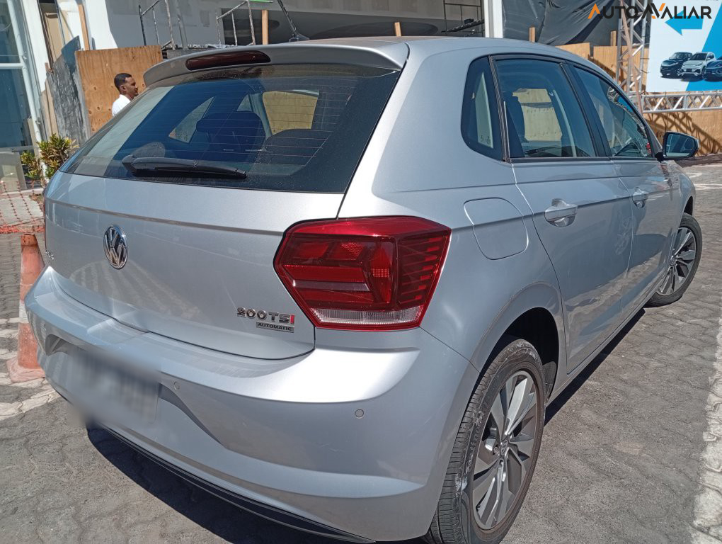 VOLKSWAGEN POLO 1.0 200 TSI COMFORTLINE AUTOMATICO