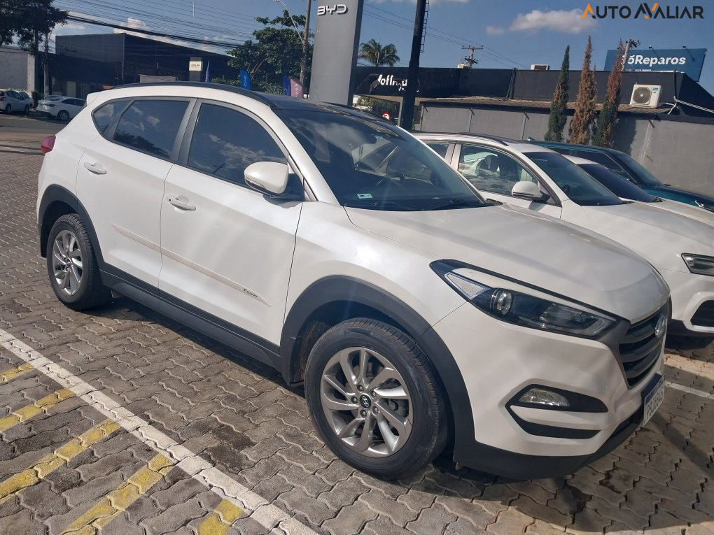 HYUNDAI TUCSON GLS 1.6 Turbo 16V Aut.