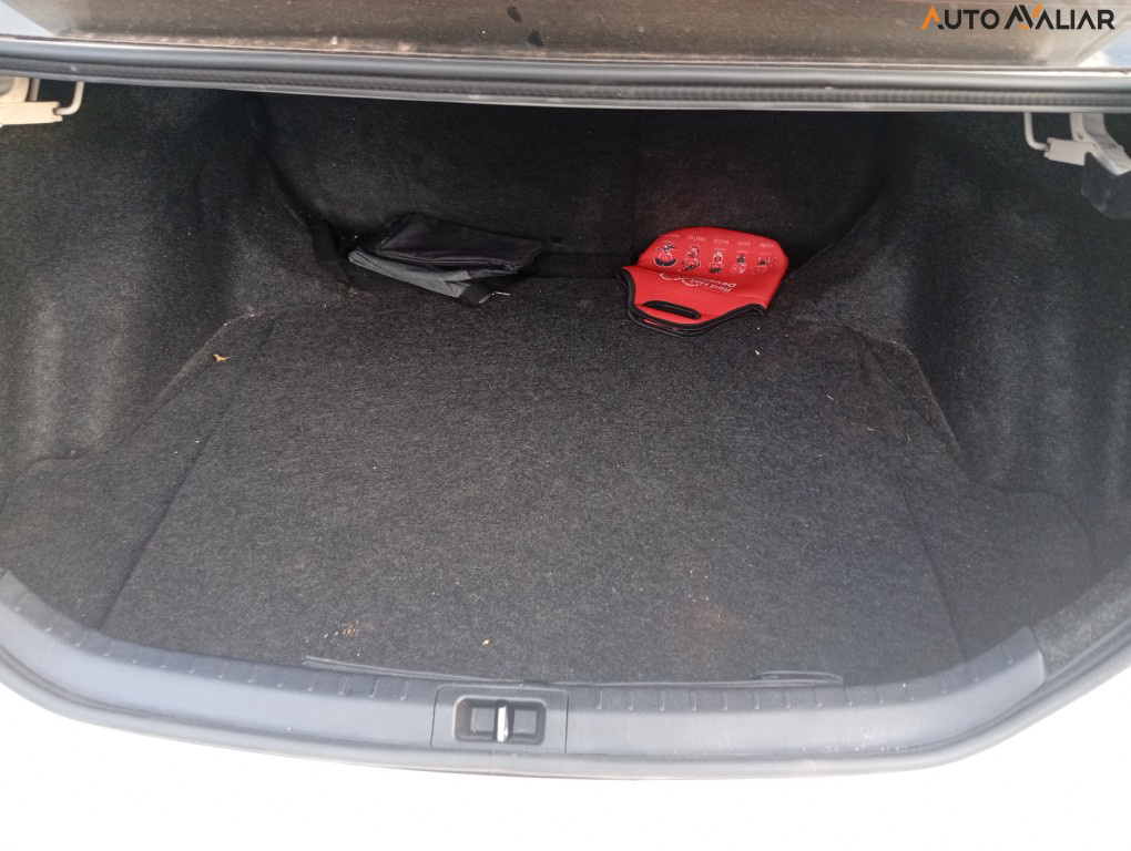 TOYOTA COROLLA 2.0 XEI 16V FLEX 4P AUTOMATICO