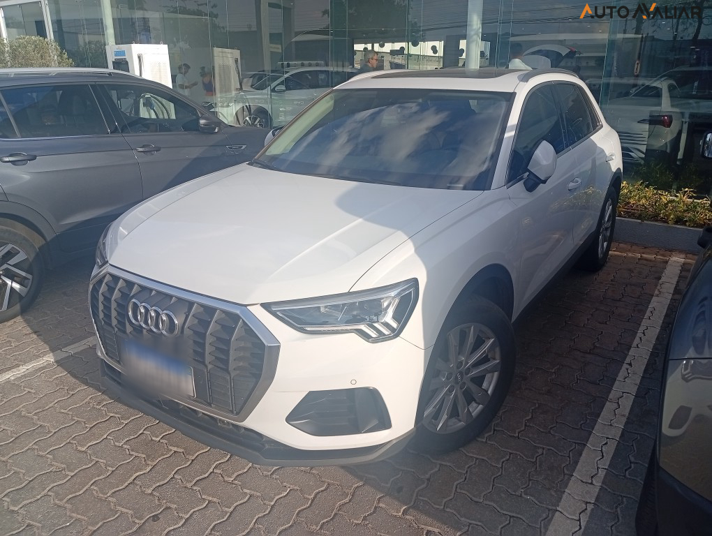 AUDI Q3 1.4 35 TFSI GASOLINA PRESTIGE PLUS S TRONIC