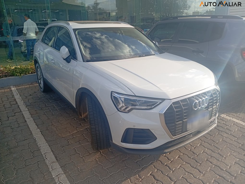 AUDI Q3 1.4 35 TFSI GASOLINA PRESTIGE PLUS S TRONIC