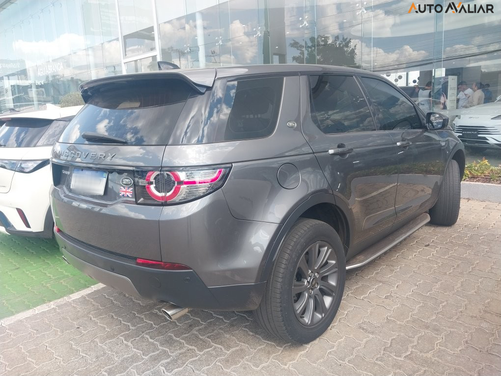 LAND ROVER DISCOVERY SPORT 2.0 D180 TURBO DIESEL SE AUTOMÁTICO