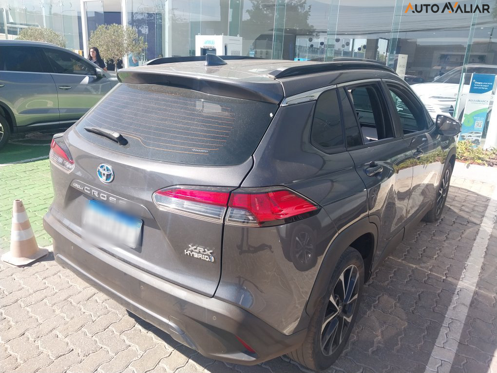 TOYOTA COROLLA CROSS 1.8 VVT-I HYBRID FLEX XRX CVT