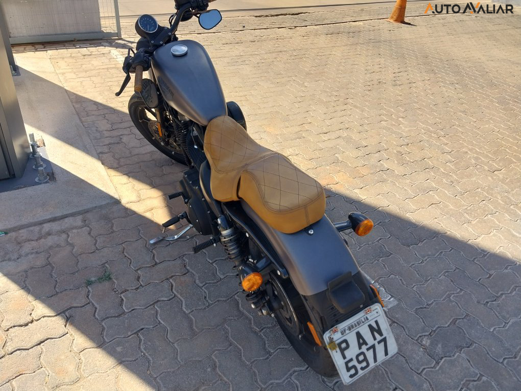 HARLEY-DAVIDSON SPORTSTER IRON 883 SPORTSTER IRON 883