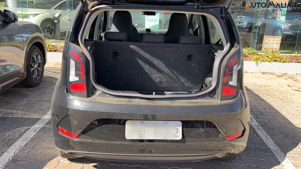 VOLKSWAGEN UP 1.0 TSI MOVE UP 12V FLEX 4P MANUAL