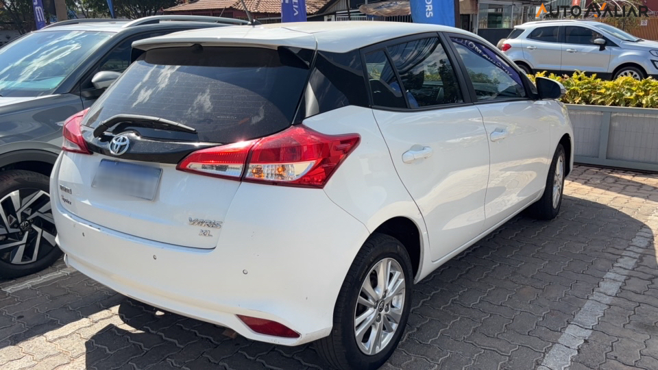 TOYOTA YARIS 1.3 16V FLEX XL AUTOMÁTICO
