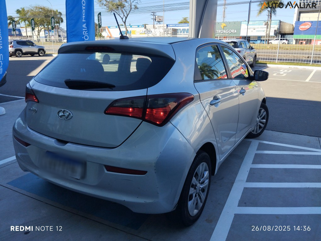 HYUNDAI HB20 1.0 COMFORT 12V FLEX 4P MANUAL
