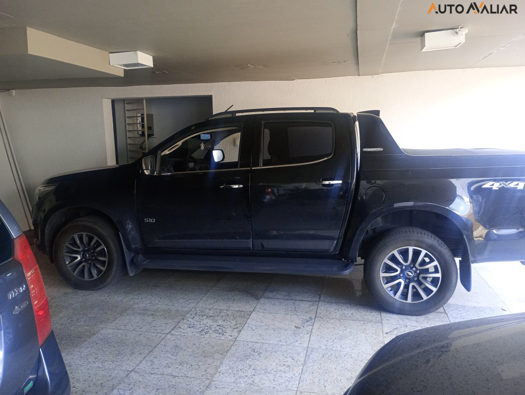 CHEVROLET S10 2.8 HIGH COUNTRY 4X4 CD 16V TURBO DIESEL 4P AUTOMATICO