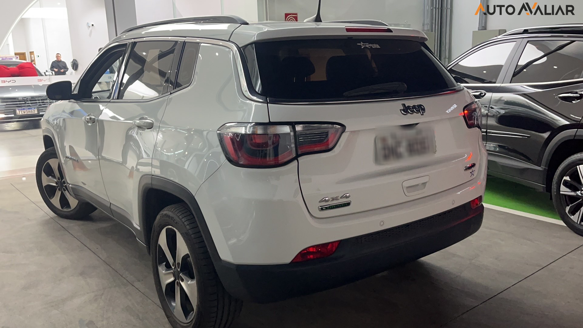 JEEP COMPASS 2.0 16V DIESEL LONGITUDE 4X4 AUTOMATICO