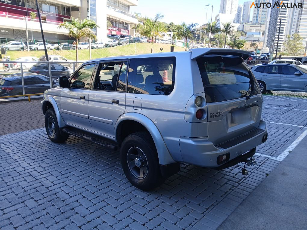 MITSUBISHI PAJERO SPORT 2.8 HPE 4X4 8V TURBO INTERCOOLER DIESEL 4P AUTOMATICO