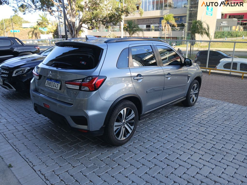 MITSUBISHI OUTLANDER 2.0 MIVEC FLEX SPORT HPE AWD AUTOMÁTICO