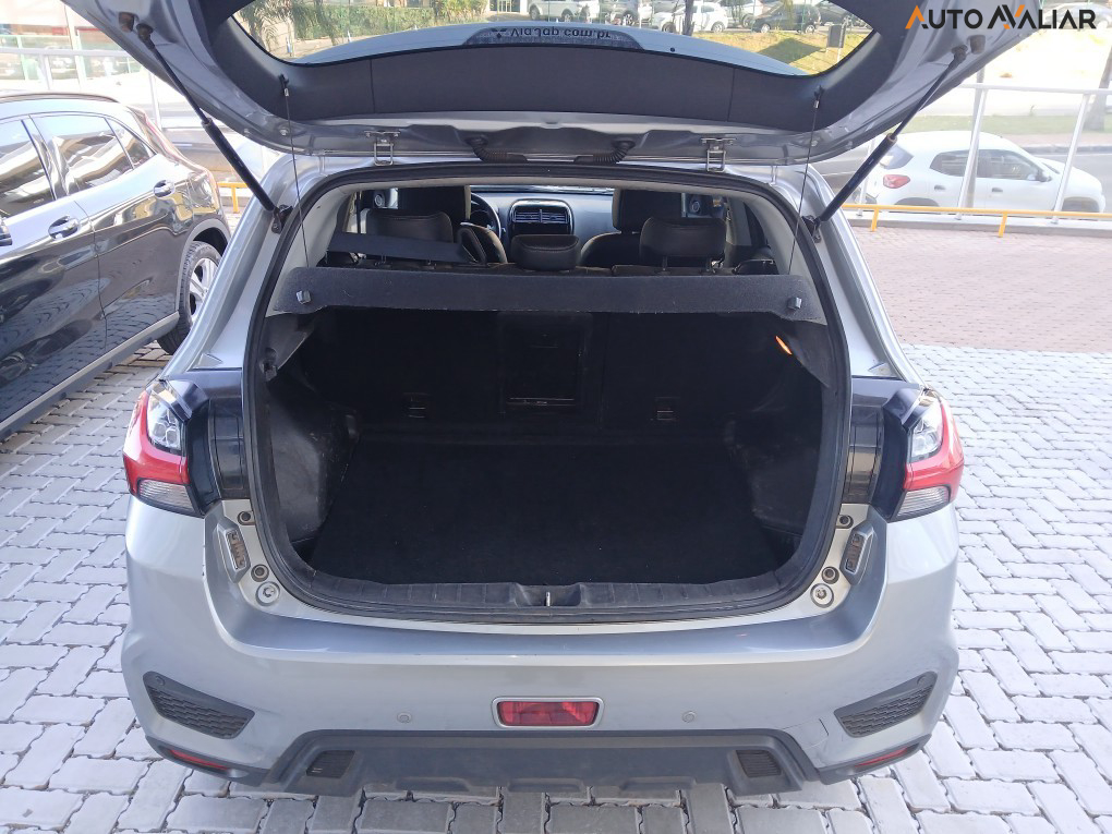 MITSUBISHI OUTLANDER 2.0 MIVEC FLEX SPORT HPE AWD AUTOMÁTICO