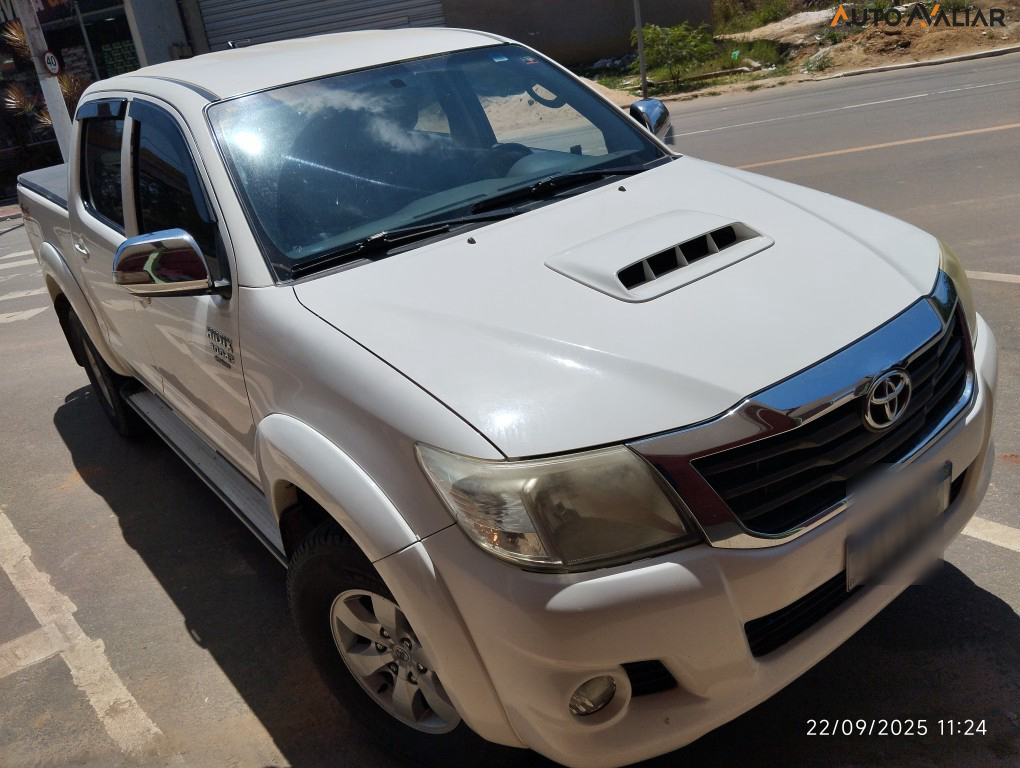 TOYOTA HILUX 3.0 SRV 4X4 CD 16V TURBO INTERCOOLER DIESEL 4P MANUAL