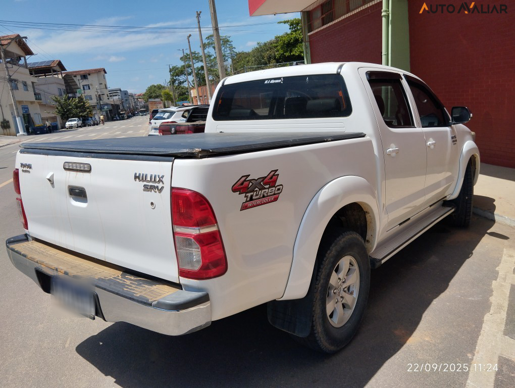 TOYOTA HILUX 3.0 SRV 4X4 CD 16V TURBO INTERCOOLER DIESEL 4P MANUAL