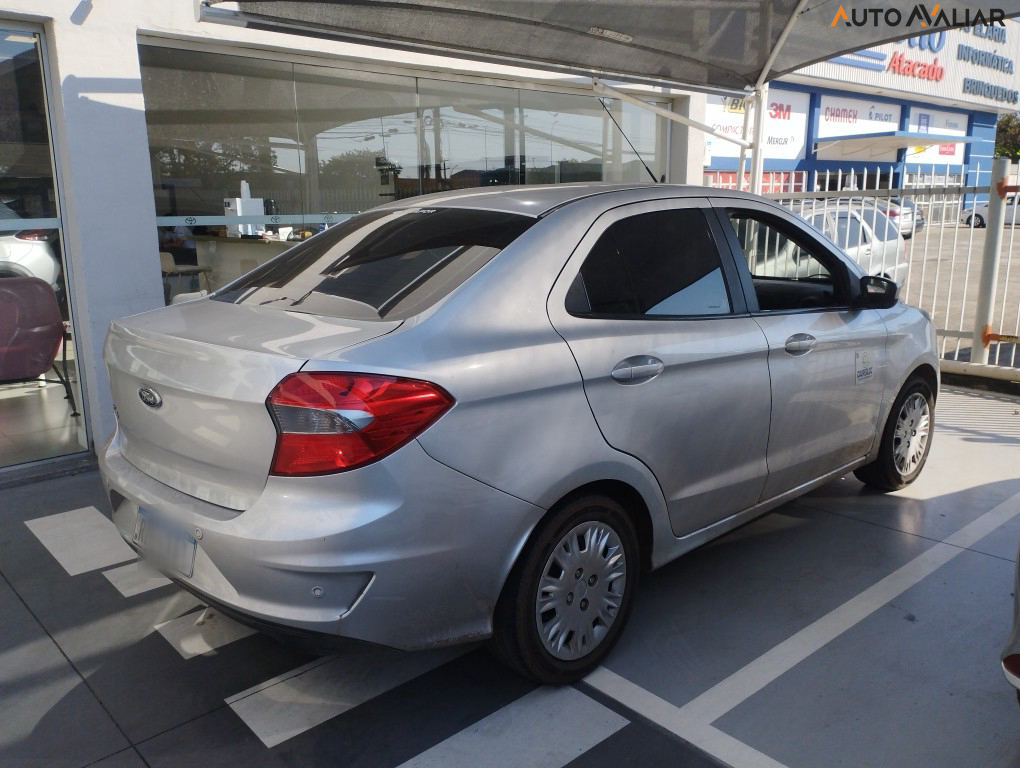 FORD KA 1.5 TI-VCT FLEX SE PLUS SEDAN AUTOMATICO