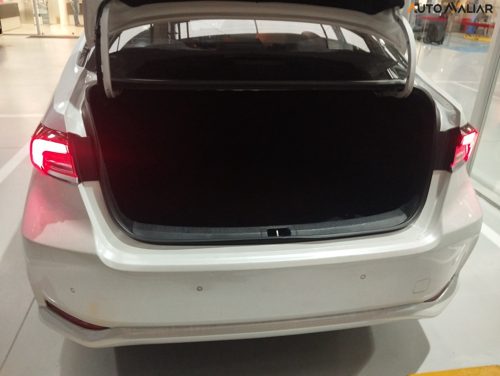 TOYOTA COROLLA Altis Prem. Hybrid 1.8 Flex Aut