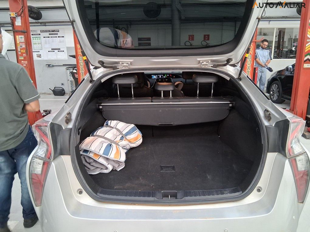 TOYOTA PRIUS 1.8 16V HIBRIDO 4P AUTOMATICO