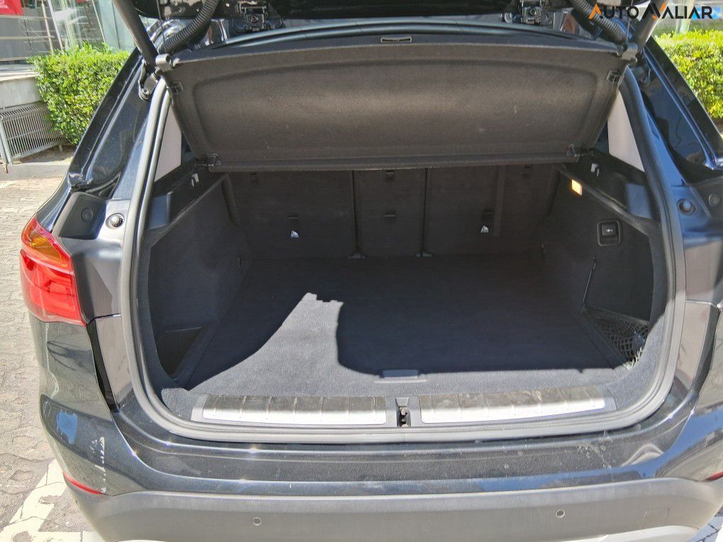 BMW X1 2.0 16V TURBO ACTIVEFLEX XDRIVE25I SPORT 4P AUTOMATICO