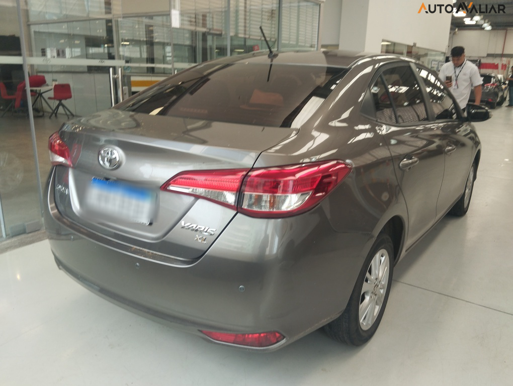 TOYOTA YARIS 1.5 16V FLEX SEDAN XL PLUS TECH MULTIDRIVE