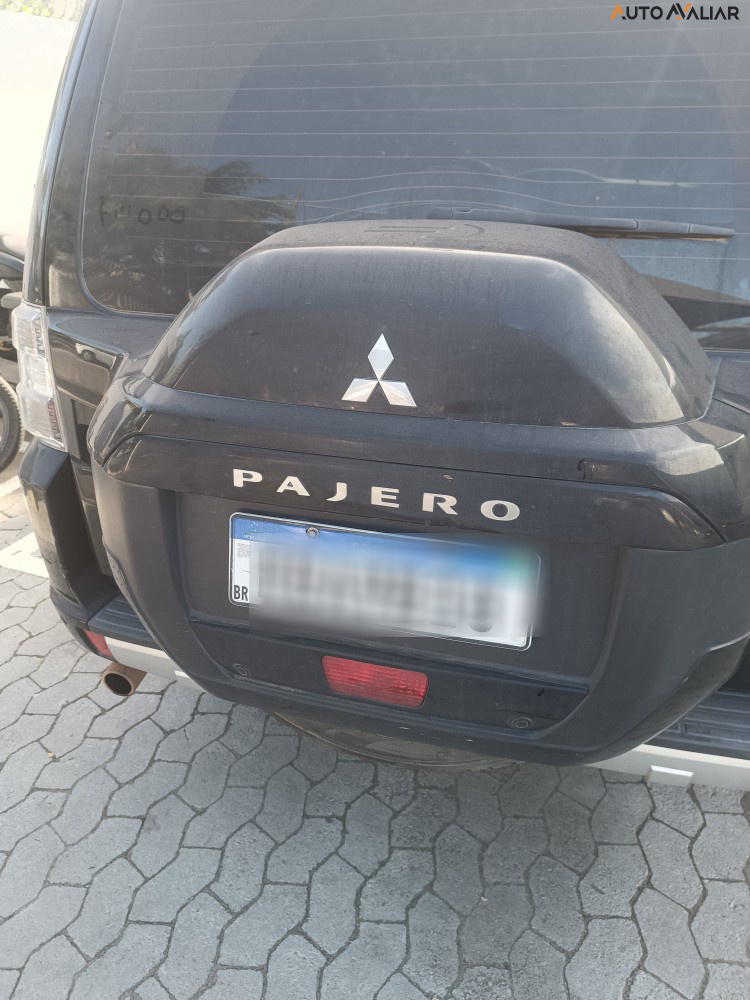 MITSUBISHI PAJERO FULL 3.8 HPE 4X4 V6 24V GASOLINA 4P AUTOMATICO