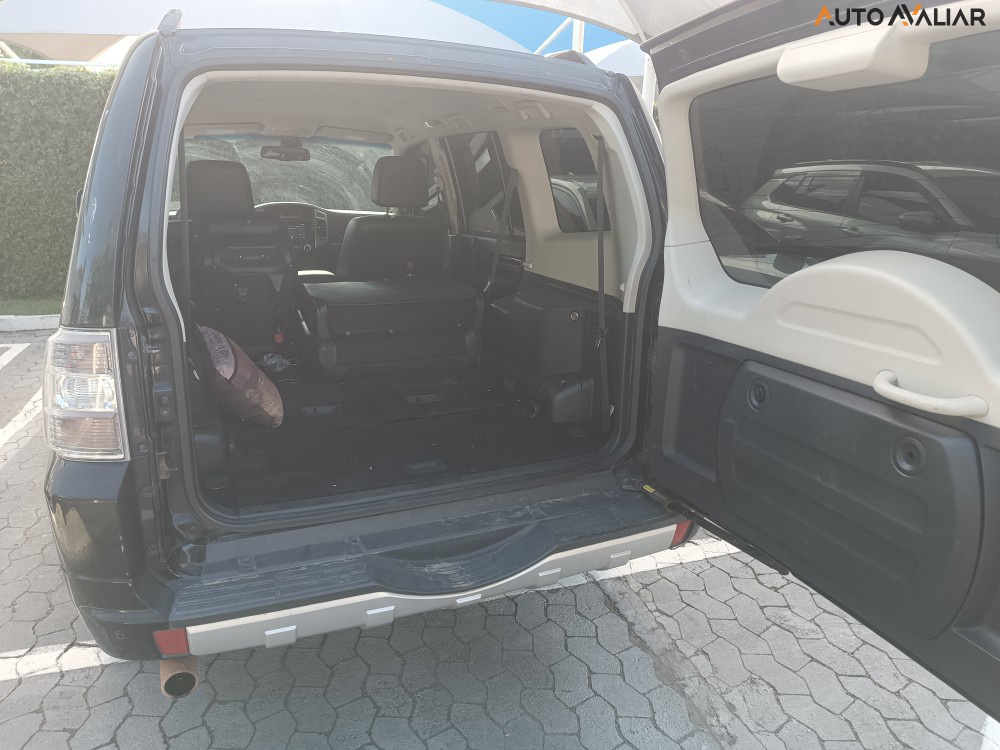 MITSUBISHI PAJERO FULL 3.8 HPE 4X4 V6 24V GASOLINA 4P AUTOMATICO