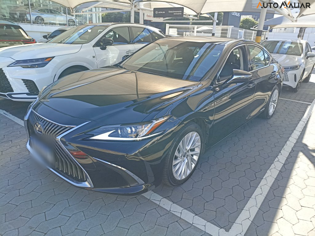 LEXUS ES 300H 2.5 16V HÍBRIDO CVT
