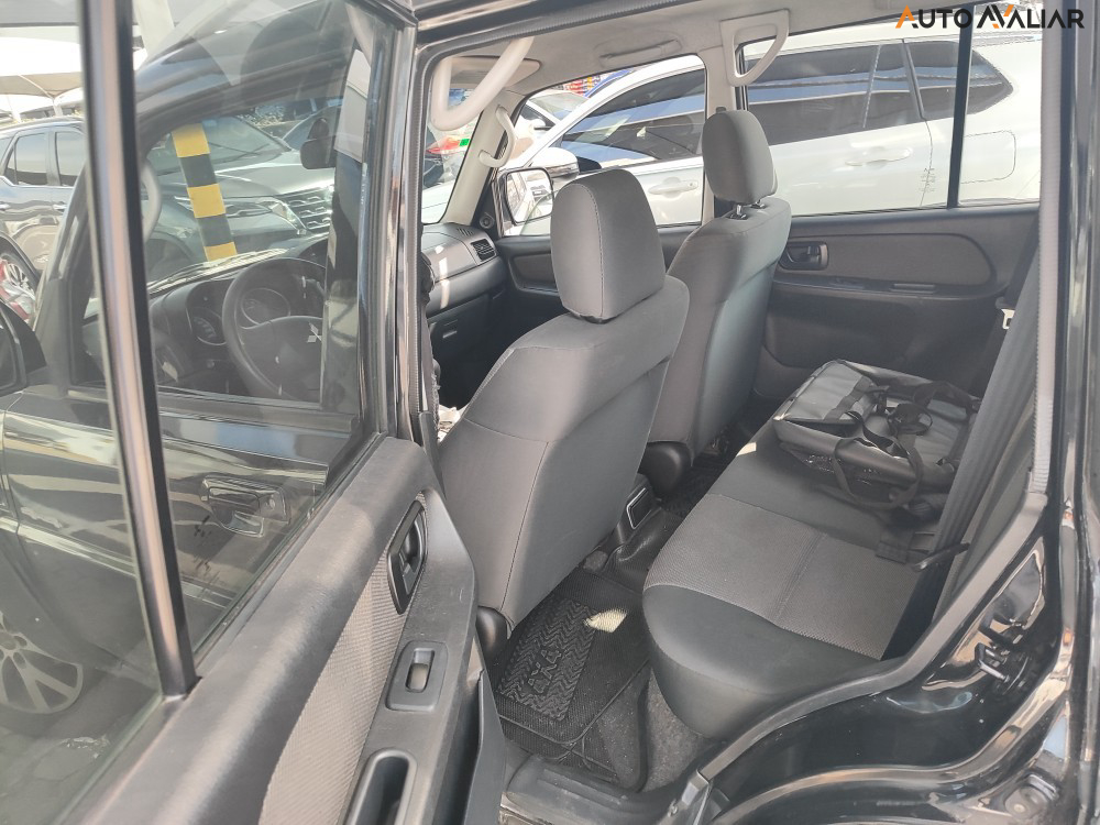 MITSUBISHI PAJERO TR4 2.0 4X4 16V  FLEX 4P AUTOMATICO