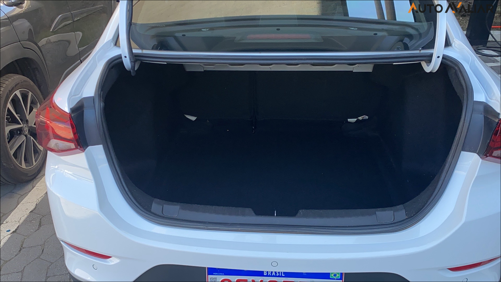 CHEVROLET ONIX 1.0 TURBO FLEX PLUS PREMIER AUTOMATICO