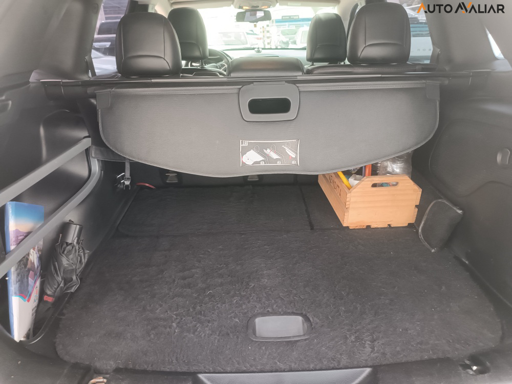 JEEP CHEROKEE 3.2 TRAILHAWK 4X4 V6 24V GASOLINA 4P AUTOMATICO