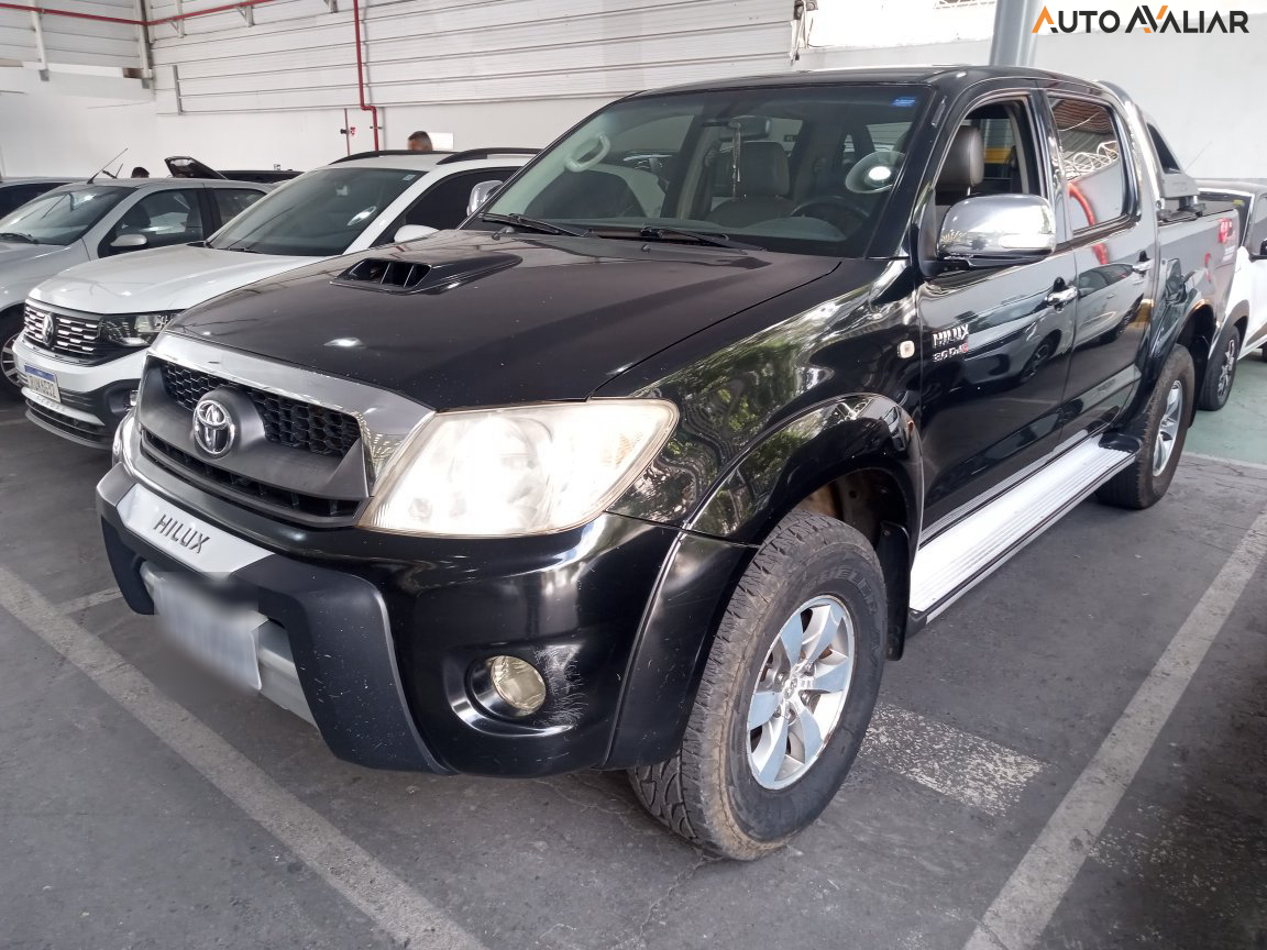 TOYOTA HILUX 3.0 SRV 4X4 CD 16V TURBO INTERCOOLER DIESEL 4P MANUAL