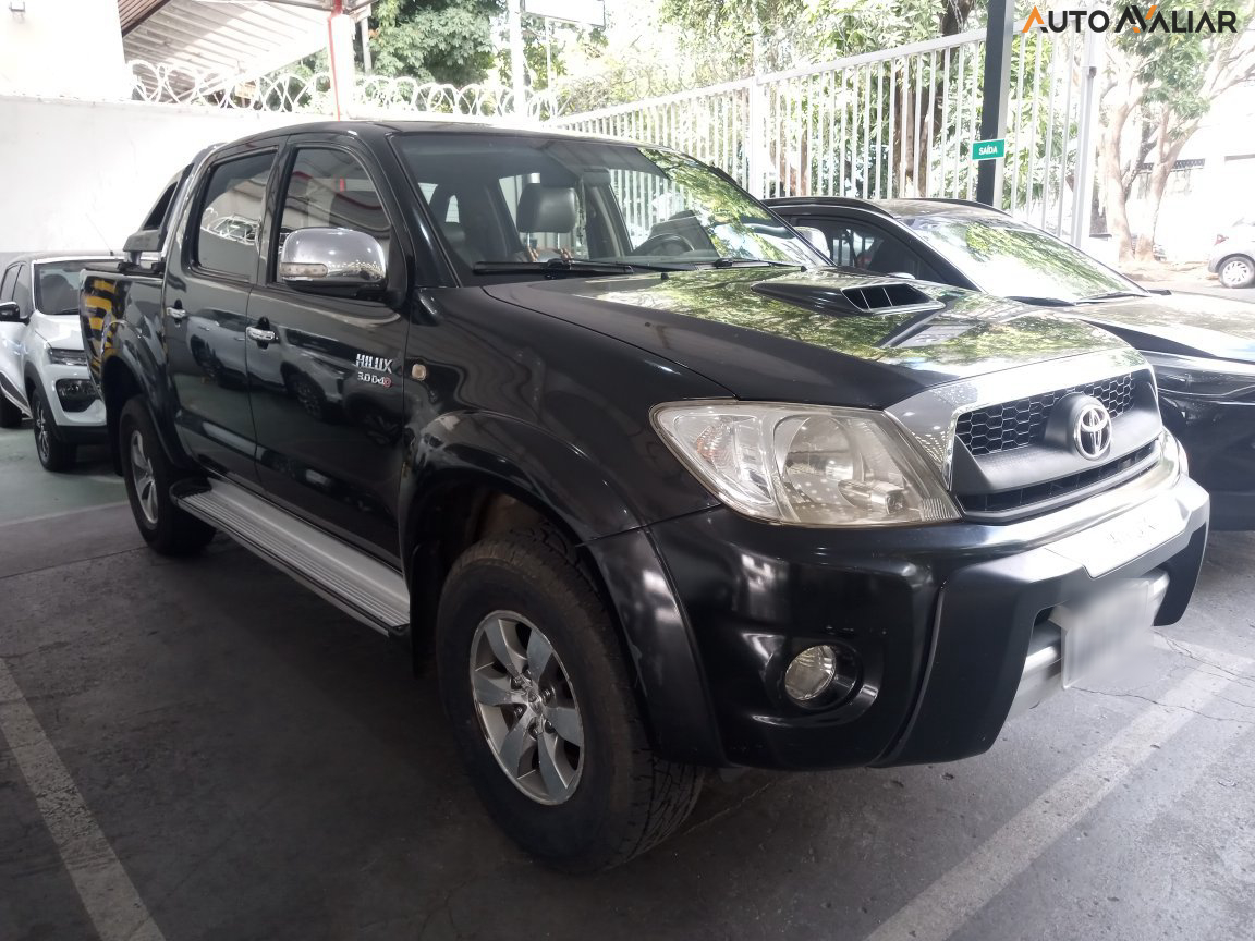 TOYOTA HILUX 3.0 SRV 4X4 CD 16V TURBO INTERCOOLER DIESEL 4P MANUAL