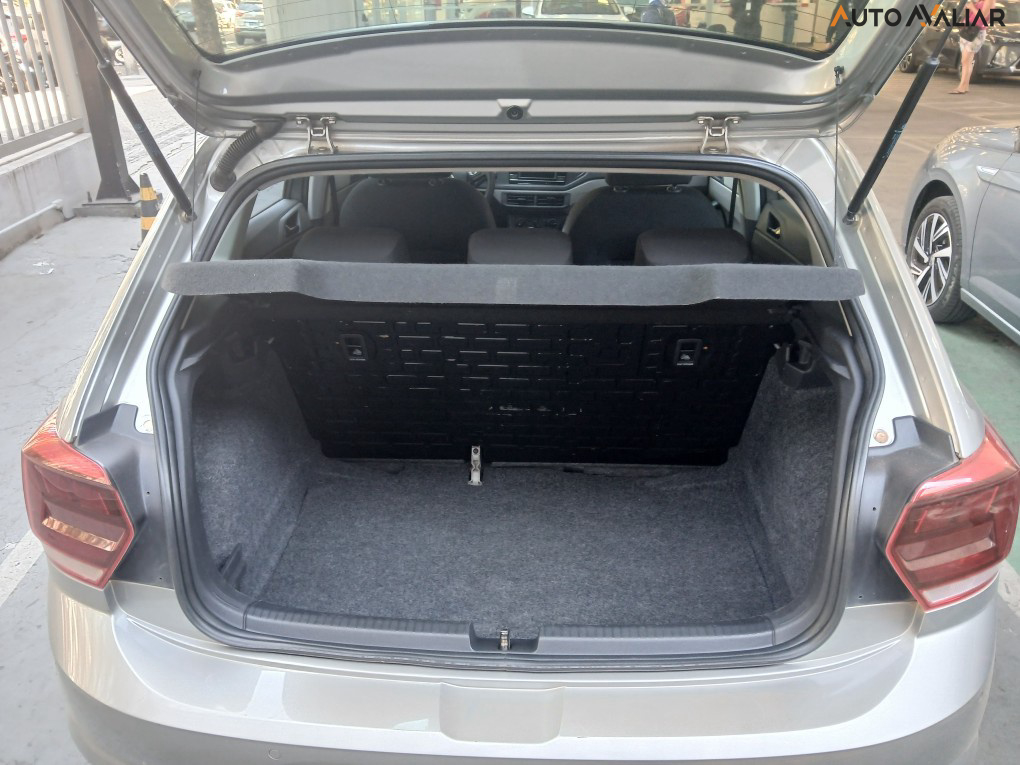 VOLKSWAGEN POLO 1.6 MSI TOTAL FLEX MANUAL