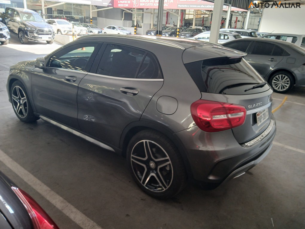 MERCEDES-BENZ GLA 250 2.0 16V TURBO GASOLINA SPORT 4P AUTOMATICO