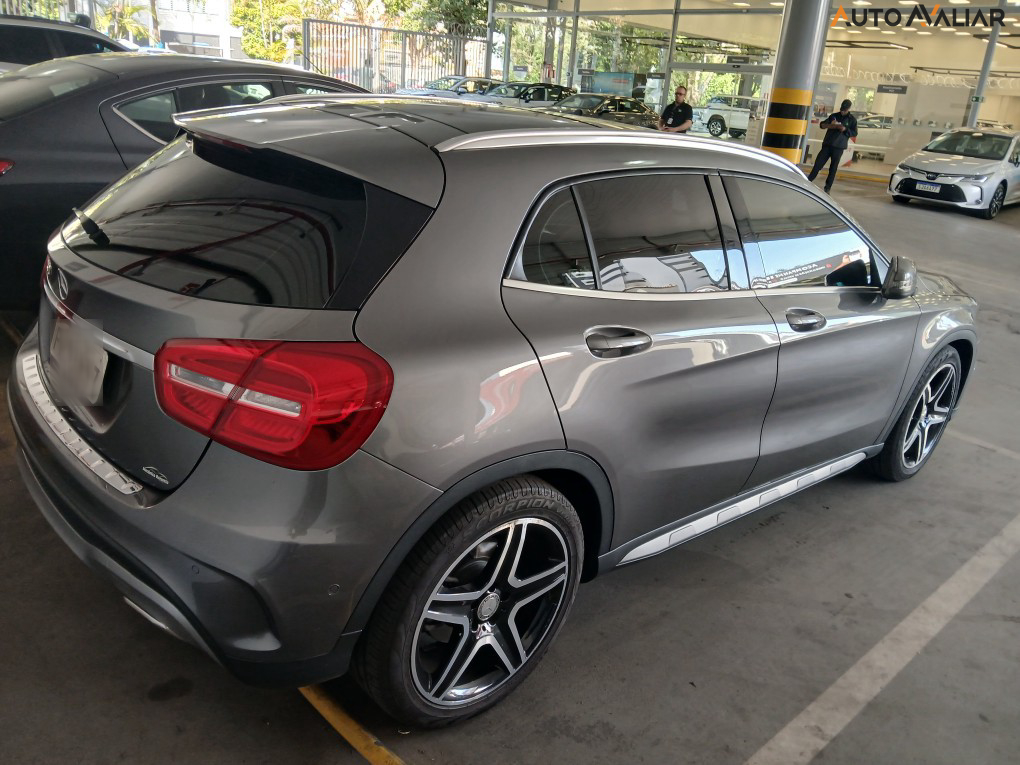 MERCEDES-BENZ GLA 250 2.0 16V TURBO GASOLINA SPORT 4P AUTOMATICO