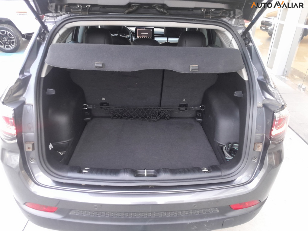 JEEP COMPASS 2.0 TD350 TURBO DIESEL LONGITUDE AT9