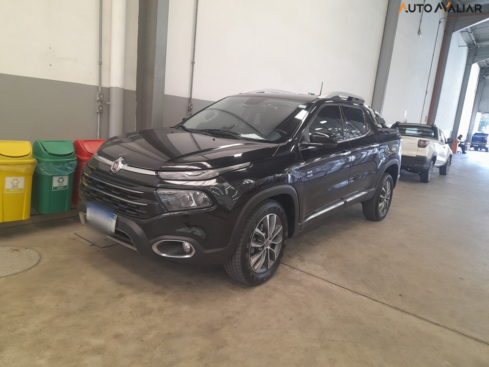 FIAT TORO 2.0 16V TURBO DIESEL VOLCANO 4WD AT9