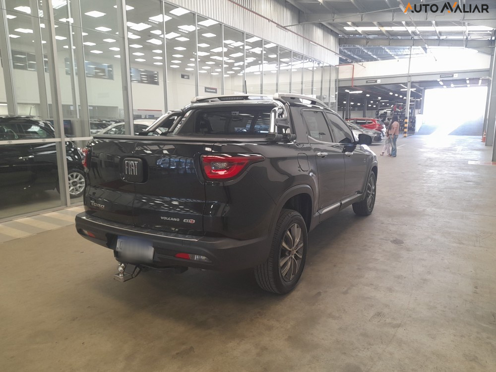 FIAT TORO 2.0 16V TURBO DIESEL VOLCANO 4WD AT9
