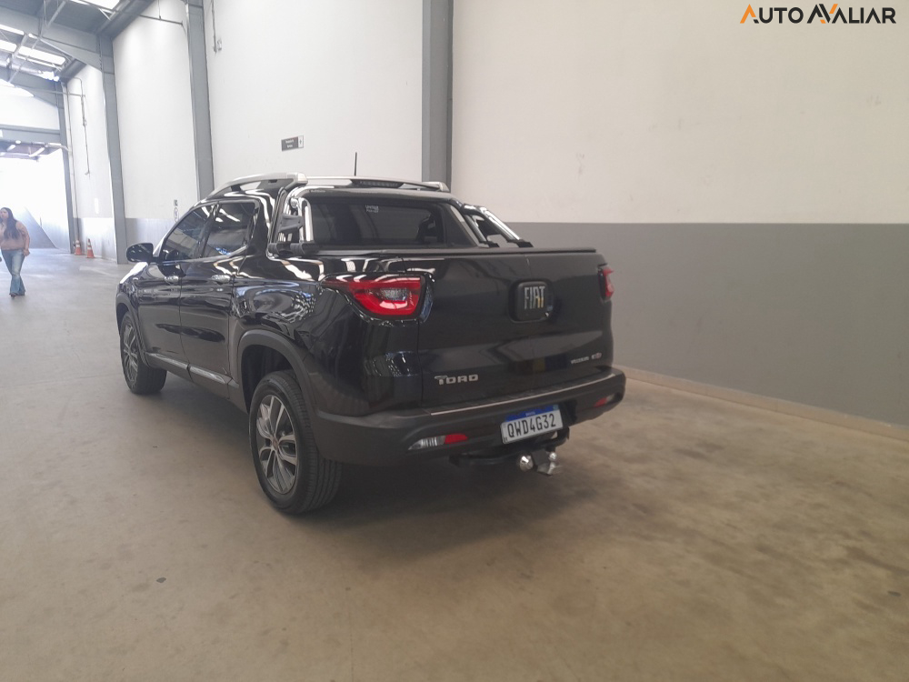 FIAT TORO 2.0 16V TURBO DIESEL VOLCANO 4WD AT9
