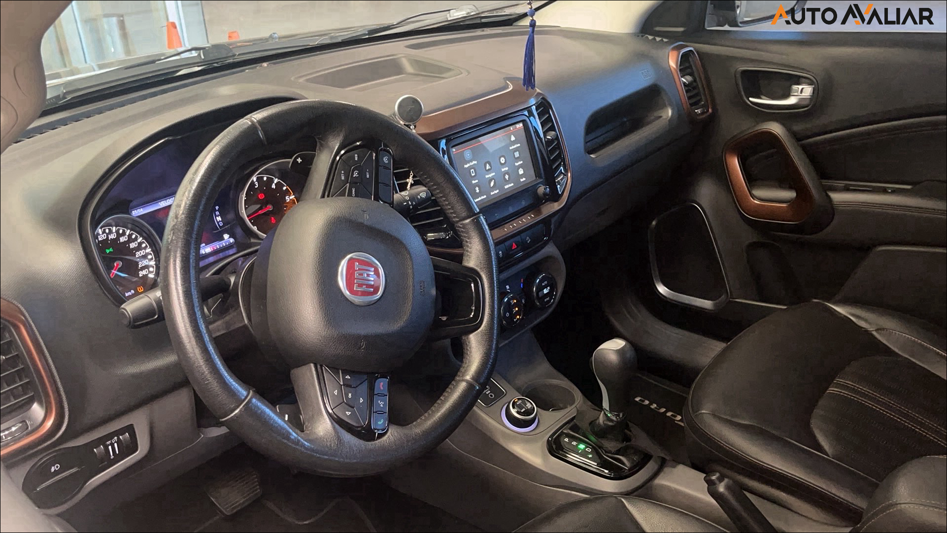 FIAT TORO 2.0 16V TURBO DIESEL VOLCANO 4WD AT9
